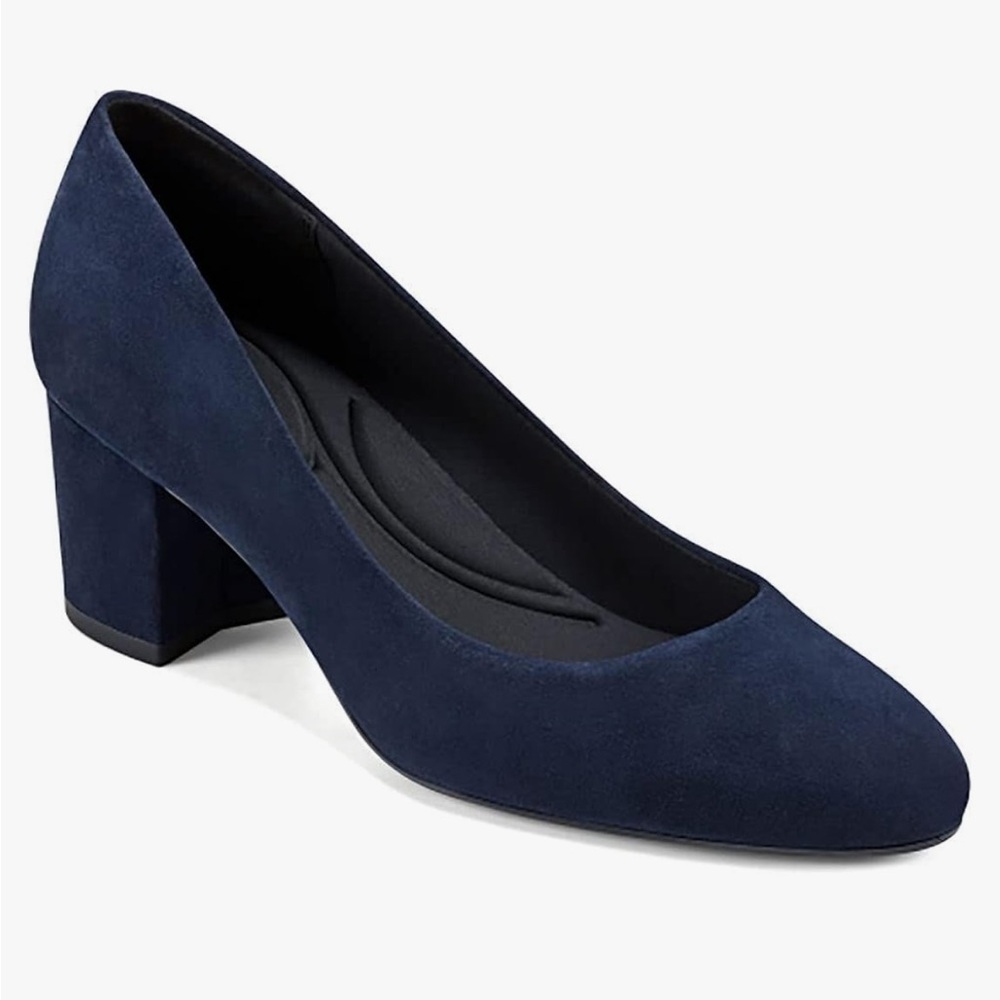 Easy Spirit Cosma Dress Pump; Navy Blue Suede